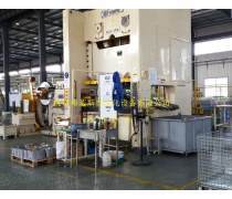 鋁板產(chǎn)品庫 類型、應(yīng)用與選購指南